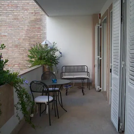Sea House Apartment
