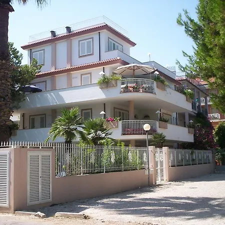 Sea House
